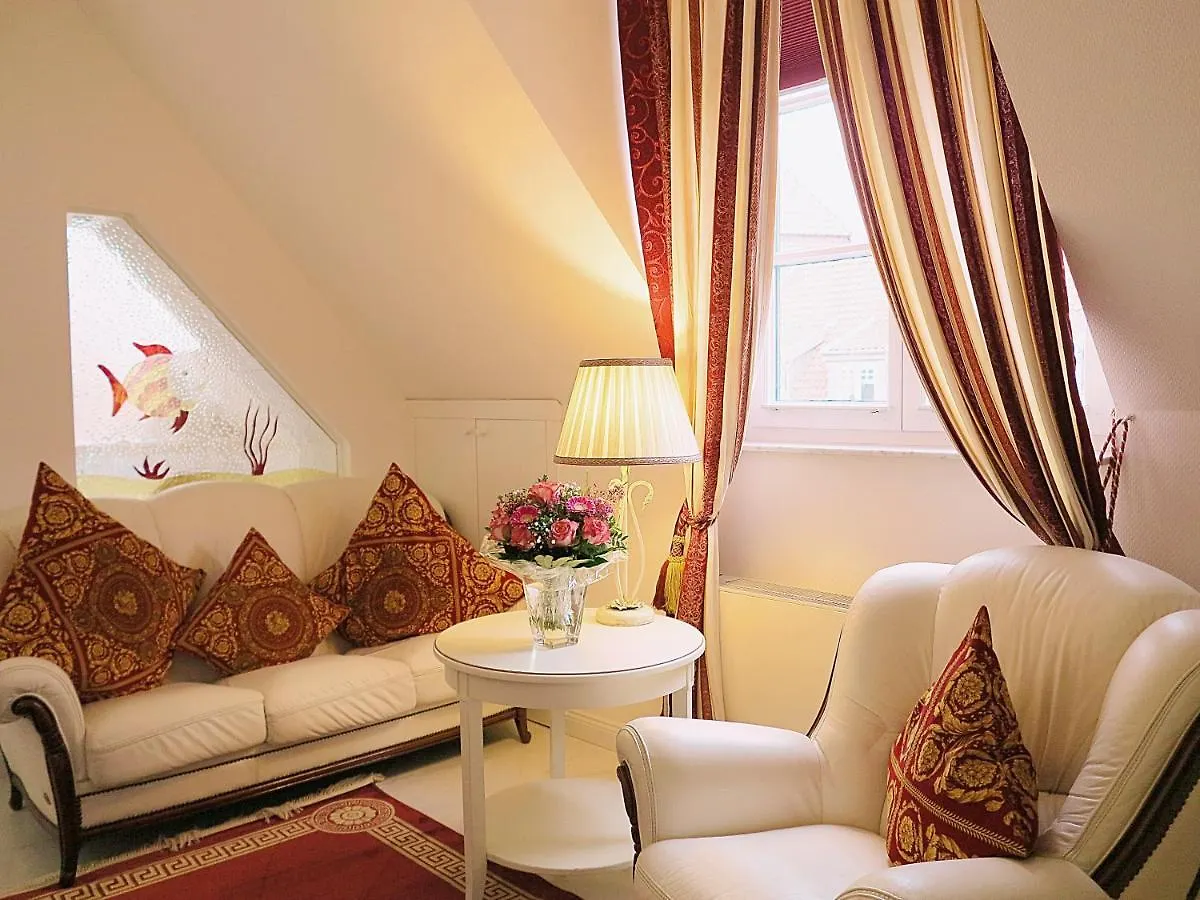 Hotel Augusta Am Kurfuerstendamm Βερολίνο 3*,