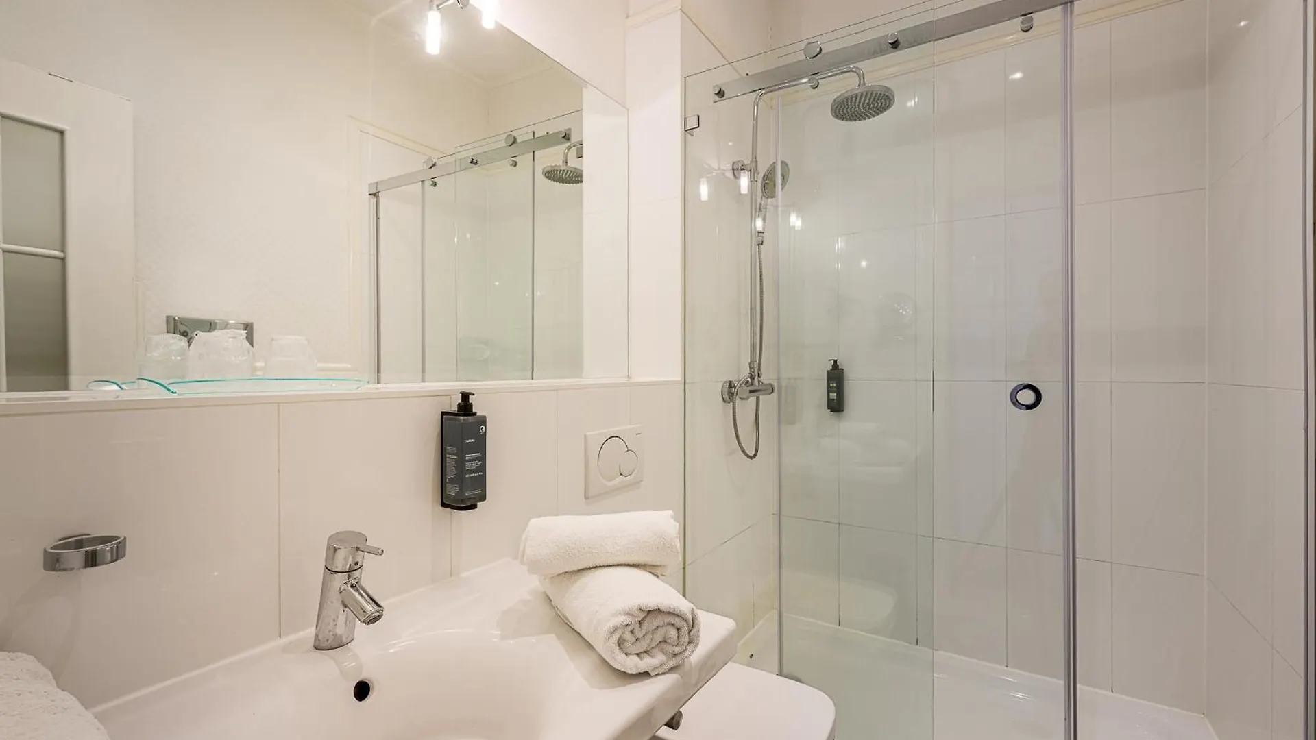Hotel Augusta Am Kurfuerstendamm Βερολίνο 3*,  Γερμανία
