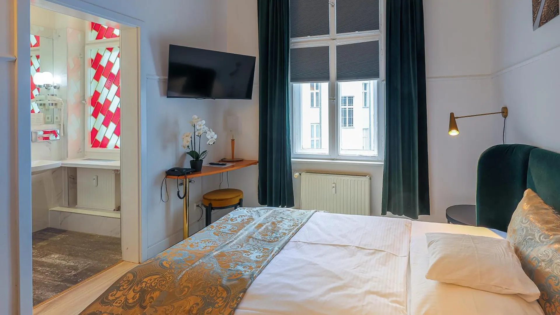 Hotel Augusta Am Kurfuerstendamm Berlim 3*,  Alemanha