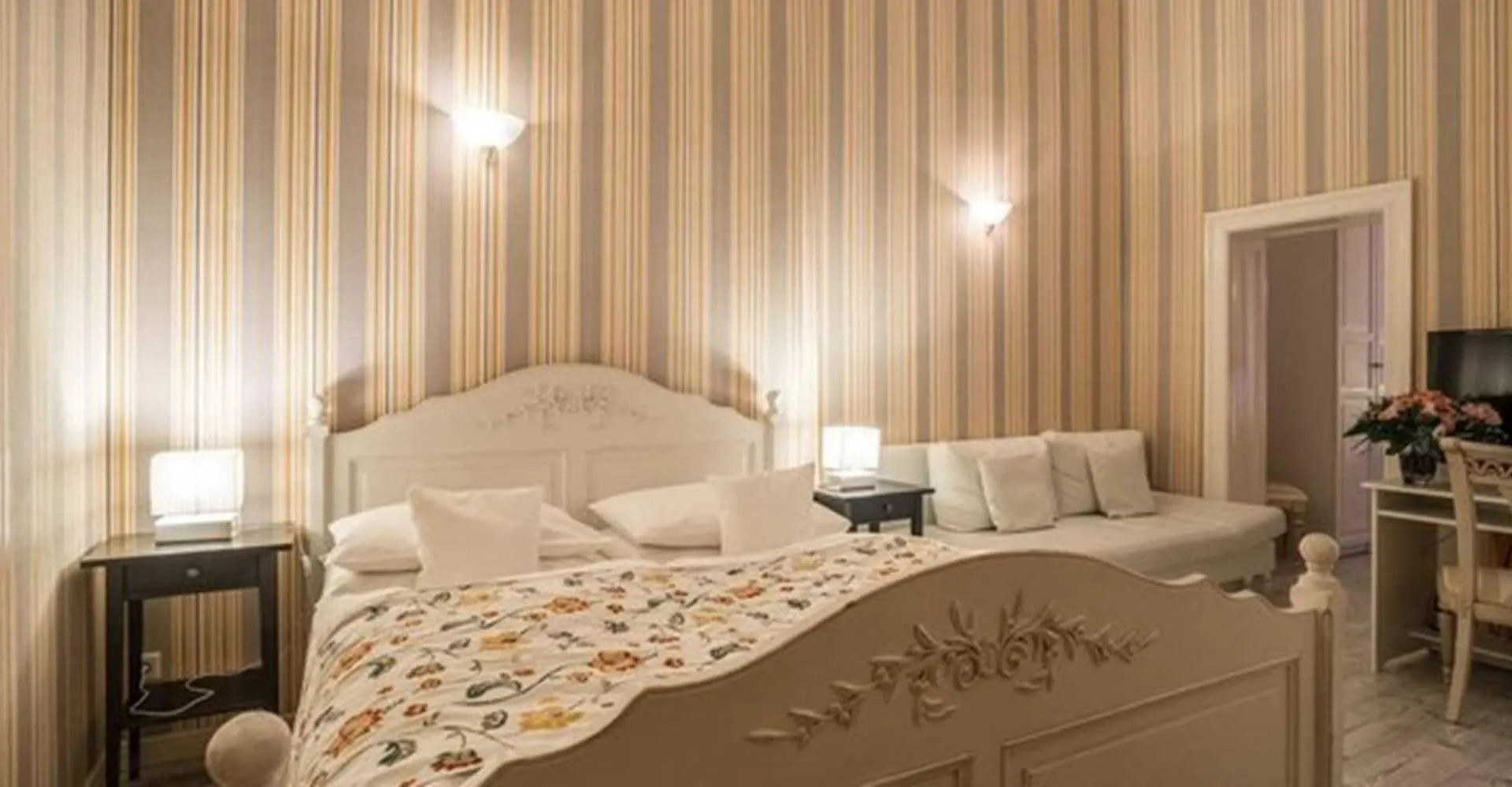 ברלין Hotel Augusta Am Kurfuerstendamm 3*,
