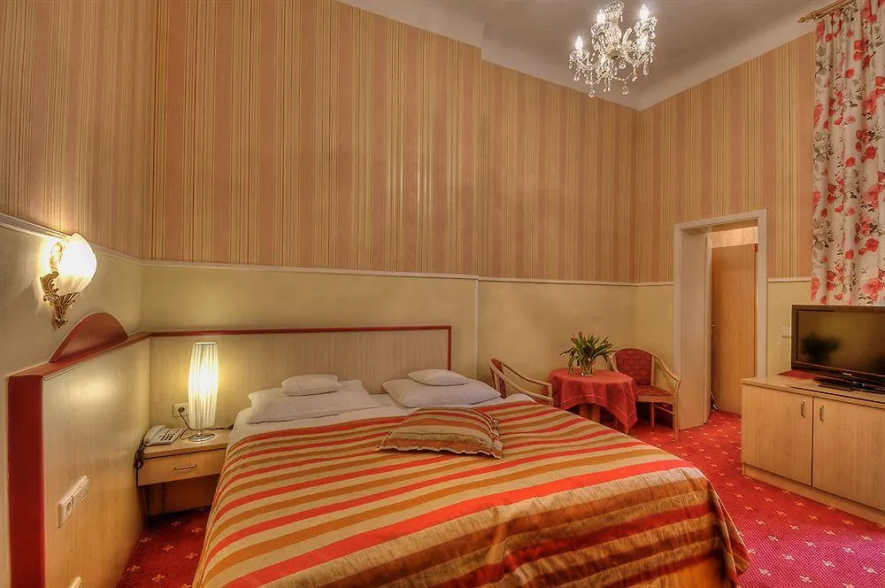 ***  Hotel Augusta Am Kurfuerstendamm Berlin Germany