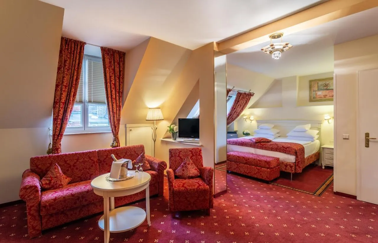 Hotel Augusta Am Kurfuerstendamm Berlin 3*,